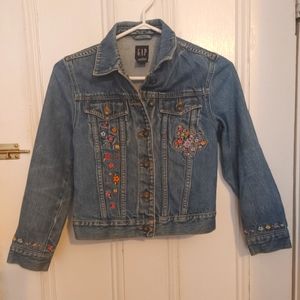 GAP Denim Jean Jacket Flowers & Butterfly Size Medium 7/8 girls